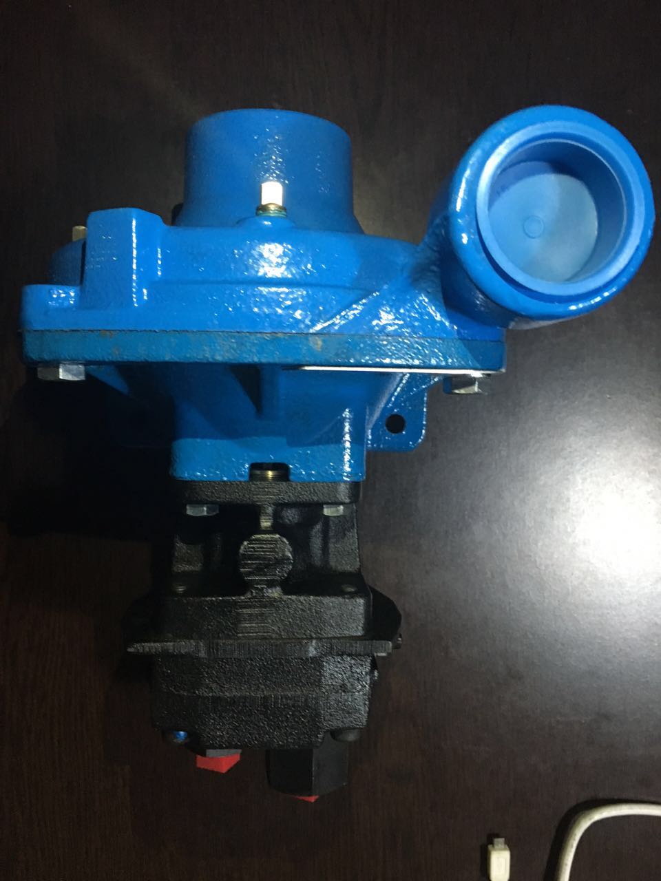 進(jìn)口銑刨機(jī)?老式灑水泵C1649665845